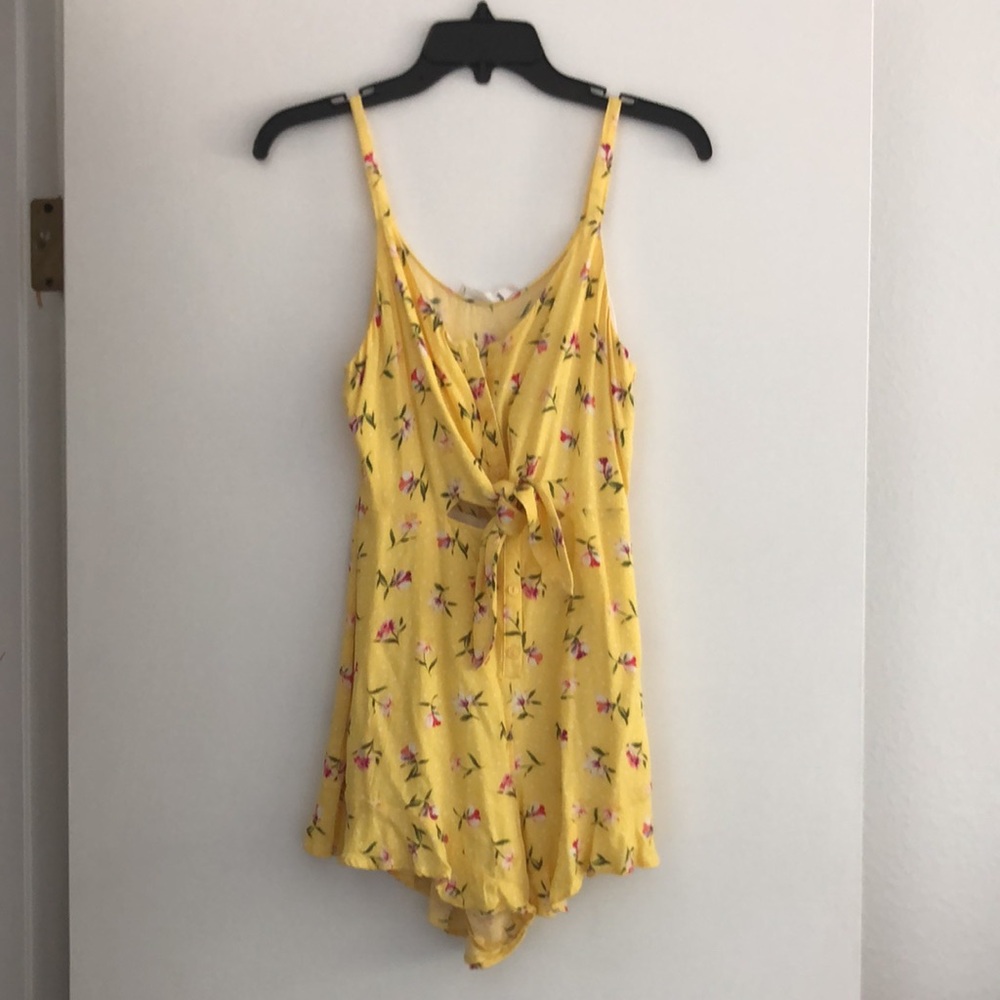 Lush brand Rayon Summer Jumper with High Cut Short, Cut Out and Ruffle